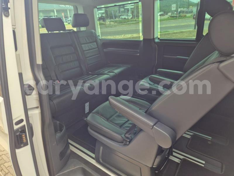 Big with watermark volkswagen caravelle omaheke gobabis 25286