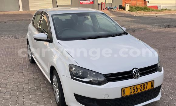 Acheter Import Voiture Volkswagen Polo Blanc à Windhoek, Namibie Acheter Import Voiture Volkswagen Polo Blanc à Windhoek, Namibie