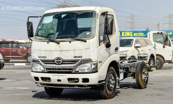Buy Import Hino 300 Series White Truck in Import - Dubai in Namibia Buy Import Hino 300 Series White Truck in Import - Dubai in Namibia