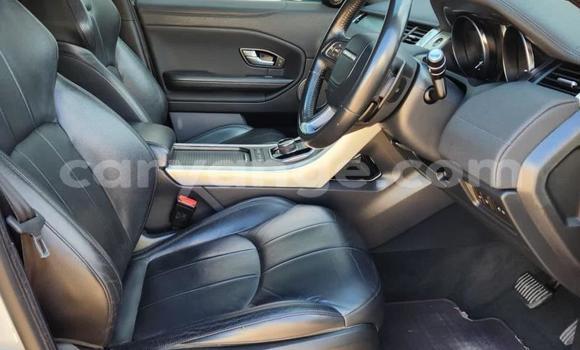 Acheter Occasion Voiture Land Rover Range Rover Evoque Blanc à Gobabis, Omaheke Acheter Occasion Voiture Land Rover Range Rover Evoque Blanc à Gobabis, Omaheke