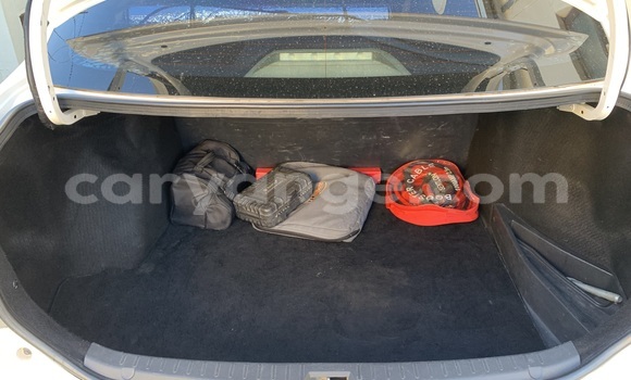 Acheter Occasion Voiture Toyota Corolla Blanc à Windhoek, Namibie Acheter Occasion Voiture Toyota Corolla Blanc à Windhoek, Namibie