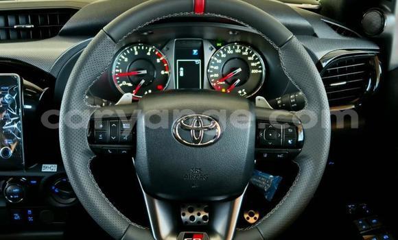 Acheter Occasion Voiture Toyota Hilux Blanc à Windhoek, Namibie Acheter Occasion Voiture Toyota Hilux Blanc à Windhoek, Namibie