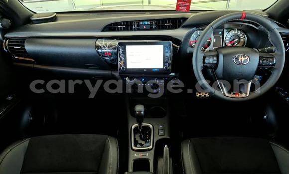 Acheter Occasion Voiture Toyota Hilux Blanc à Windhoek, Namibie Acheter Occasion Voiture Toyota Hilux Blanc à Windhoek, Namibie