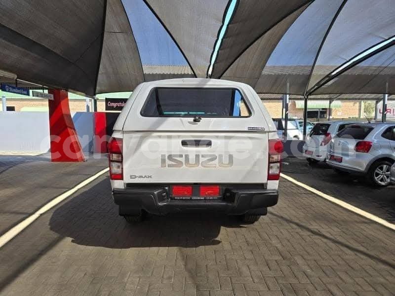 Big with watermark isuzu d max namibia windhoek 25310