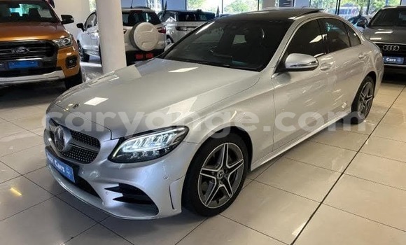 Acheter Occasion Voiture Mercedes-Benz C–Class Gris à Windhoek, Namibie Acheter Occasion Voiture Mercedes-Benz C–Class Gris à Windhoek, Namibie