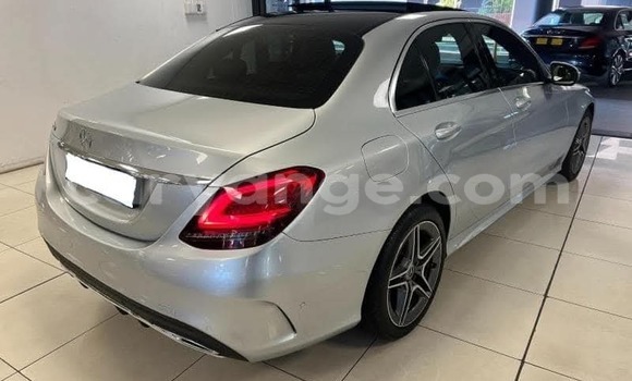 Acheter Occasion Voiture Mercedes-Benz C–Class Gris à Windhoek, Namibie Acheter Occasion Voiture Mercedes-Benz C–Class Gris à Windhoek, Namibie
