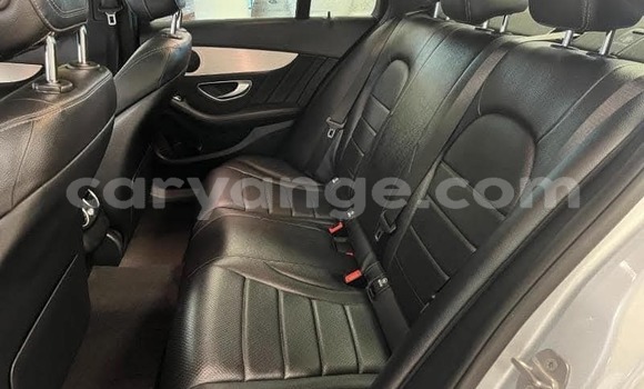 Acheter Occasion Voiture Mercedes-Benz C–Class Gris à Windhoek, Namibie Acheter Occasion Voiture Mercedes-Benz C–Class Gris à Windhoek, Namibie