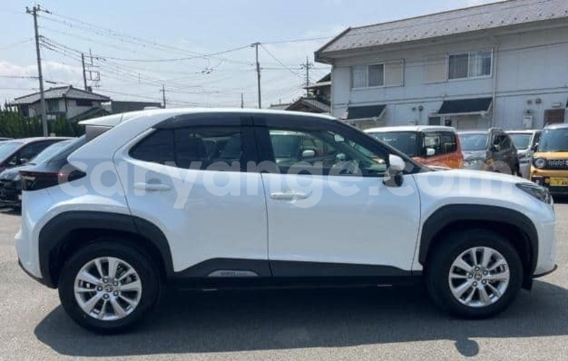 Big with watermark toyota yaris namibia windhoek 25316