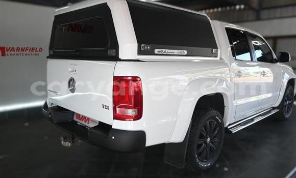 Acheter Occasion Voiture Volkswagen Amarok Blanc à Walvis Bay, Namibie Acheter Occasion Voiture Volkswagen Amarok Blanc à Walvis Bay, Namibie
