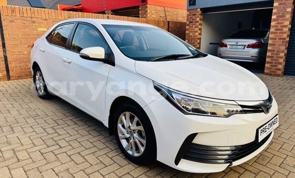 Acheter Occasion Voiture Toyota Corolla Blanc à Grootfontein, Namibie Acheter Occasion Voiture Toyota Corolla Blanc à Grootfontein, Namibie