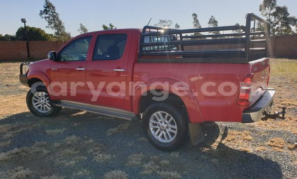 Acheter Occasion Voiture Toyota Hilux Rouge à Gobabis, Omaheke Acheter Occasion Voiture Toyota Hilux Rouge à Gobabis, Omaheke