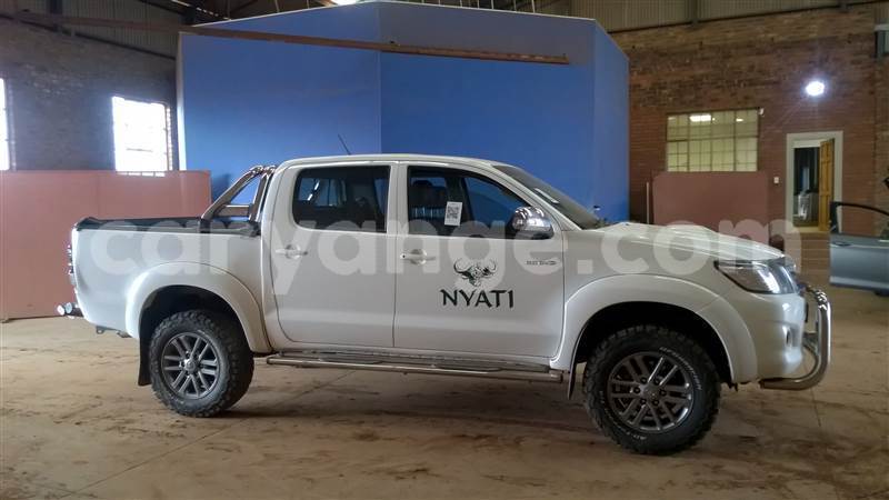 Big with watermark toyota hilux namibia windhoek 25330