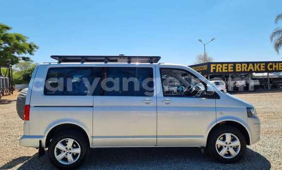 Buy Used Volkswagen Caravelle Silver Car in Swakopmund in Namibia
