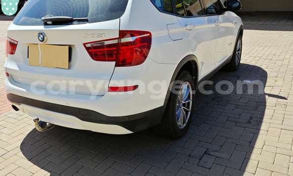 Acheter Occasion Voiture BMW 2er Blanc à Windhoek, Namibie Acheter Occasion Voiture BMW 2er Blanc à Windhoek, Namibie