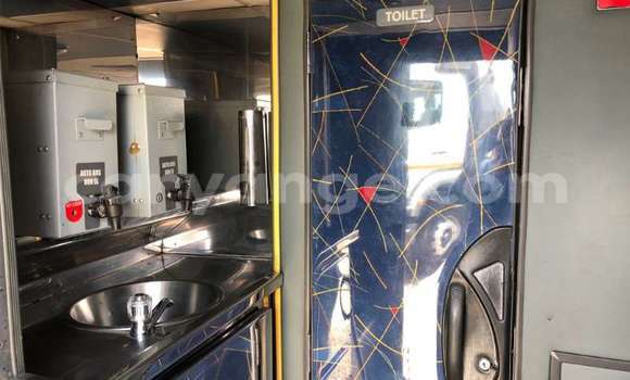 Acheter Occasion Voiture Volvo 240 Series Blanc à Windhoek, Namibie Acheter Occasion Voiture Volvo 240 Series Blanc à Windhoek, Namibie