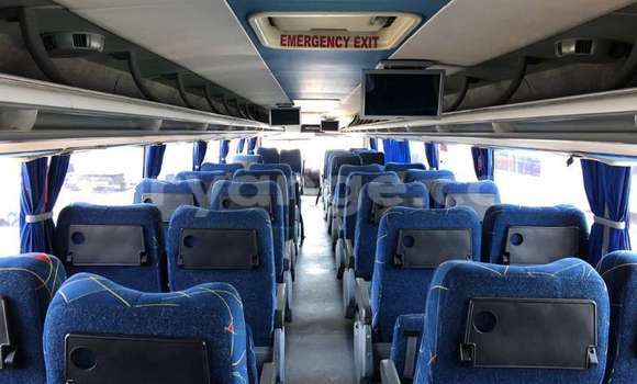 Acheter Occasion Voiture Volvo 240 Series Blanc à Windhoek, Namibie Acheter Occasion Voiture Volvo 240 Series Blanc à Windhoek, Namibie