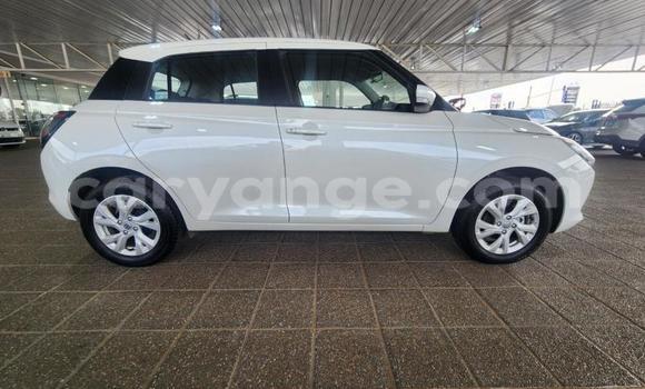 Acheter Occasion Voiture Suzuki Swift Blanc à Gobabis, Omaheke Acheter Occasion Voiture Suzuki Swift Blanc à Gobabis, Omaheke