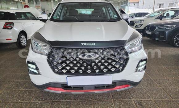 Buy Used Chery Tiggo 3 White Car in Gobabis in Omaheke