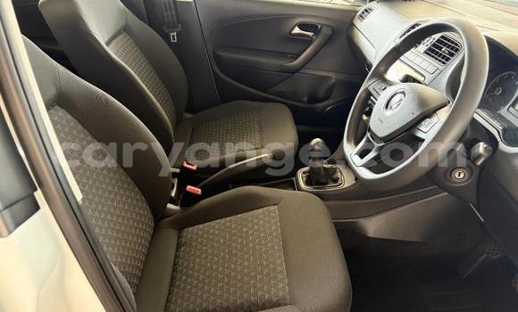 Acheter Occasion Voiture Volkswagen Polo Blanc à Gobabis, Omaheke Acheter Occasion Voiture Volkswagen Polo Blanc à Gobabis, Omaheke