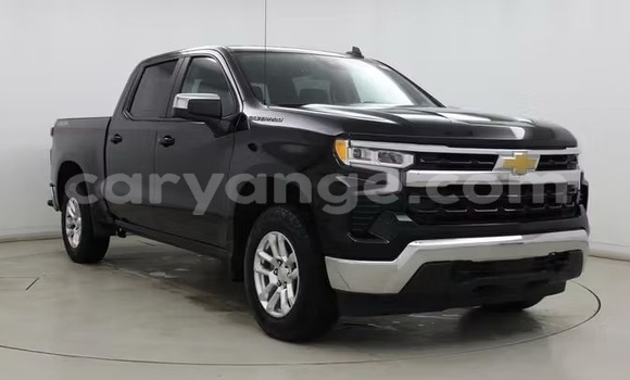 Buy Used Chevrolet Silverado Black Car in Windhoek in Namibia