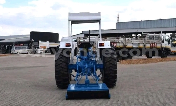 Buy Used Ford E 150 Cargo Van Blue Truck in Gobabis in Omaheke Buy Used Ford E 150 Cargo Van Blue Truck in Gobabis in Omaheke