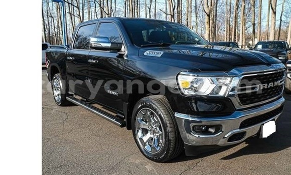 Acheter Occasion Voiture Dodge RAM Noir à Windhoek, Namibie Acheter Occasion Voiture Dodge RAM Noir à Windhoek, Namibie