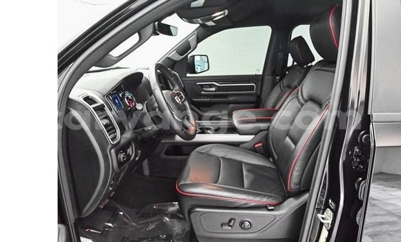 Acheter Occasion Voiture Dodge RAM Noir à Windhoek, Namibie Acheter Occasion Voiture Dodge RAM Noir à Windhoek, Namibie