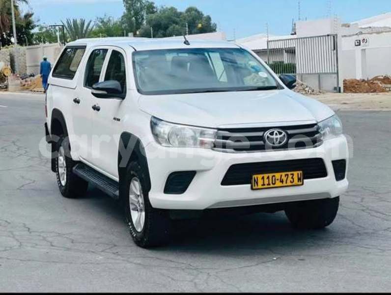 Big with watermark toyota granvia namibia windhoek 25371