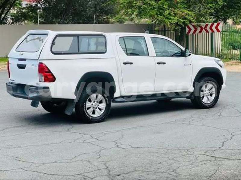 Big with watermark toyota granvia namibia windhoek 25371