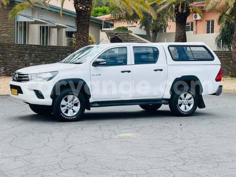 Big with watermark toyota granvia namibia windhoek 25371