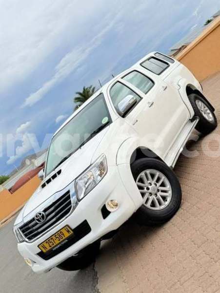 Big with watermark toyota hilux namibia windhoek 25372