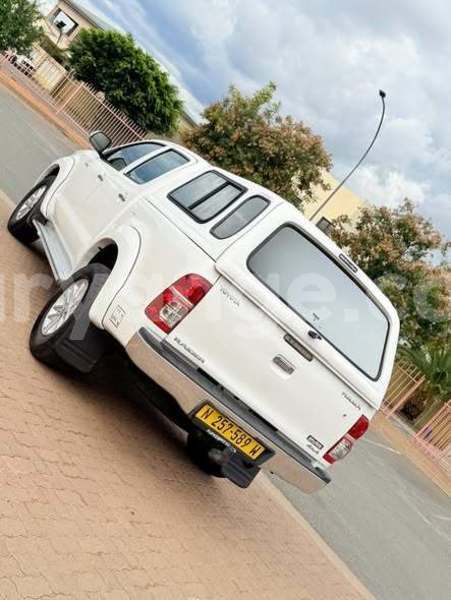 Big with watermark toyota hilux namibia windhoek 25372