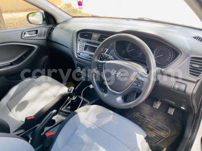 Big with watermark hyundai starex h 1 namibia windhoek 25373