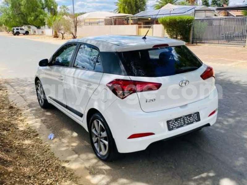 Big with watermark hyundai starex h 1 namibia windhoek 25373