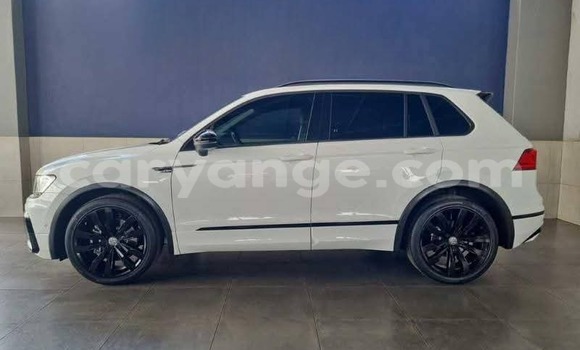 Buy Used Volkswagen Tiguan White Car in Gobabis in Omaheke Buy Used Volkswagen Tiguan White Car in Gobabis in Omaheke