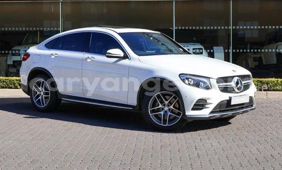 Acheter Occasion Voiture Mercedes-Benz GLC 250D Blanc à Gobabis, Omaheke Acheter Occasion Voiture Mercedes-Benz GLC 250D Blanc à Gobabis, Omaheke