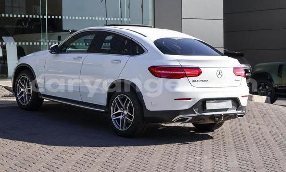 Acheter Occasion Voiture Mercedes-Benz GLC 250D Blanc à Gobabis, Omaheke Acheter Occasion Voiture Mercedes-Benz GLC 250D Blanc à Gobabis, Omaheke