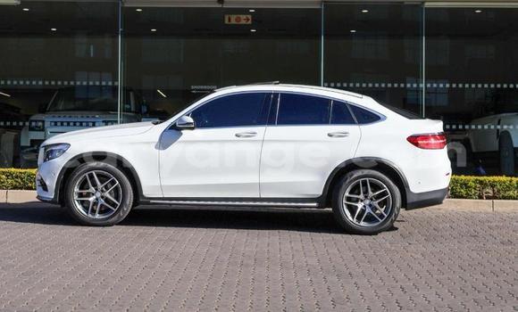 Acheter Occasion Voiture Mercedes-Benz GLC 250D Blanc à Gobabis, Omaheke Acheter Occasion Voiture Mercedes-Benz GLC 250D Blanc à Gobabis, Omaheke