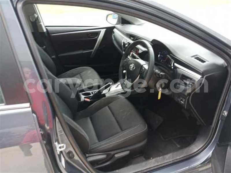 Big with watermark 2017 toyota corolla altis 4