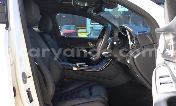 Acheter Occasion Voiture Mercedes-Benz GLC 250D Blanc à Gobabis, Omaheke Acheter Occasion Voiture Mercedes-Benz GLC 250D Blanc à Gobabis, Omaheke
