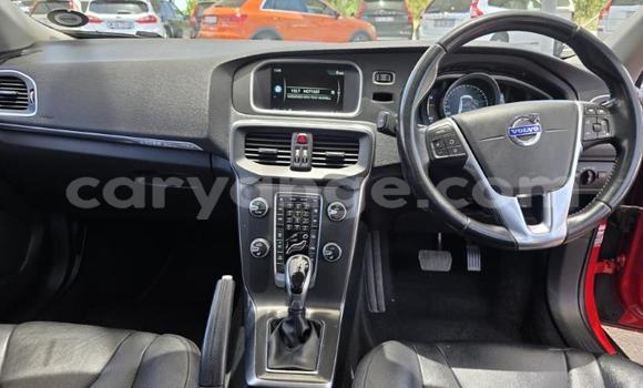 Acheter Occasion Voiture Volvo V40 Cross Country Rouge à Gobabis, Omaheke Acheter Occasion Voiture Volvo V40 Cross Country Rouge à Gobabis, Omaheke