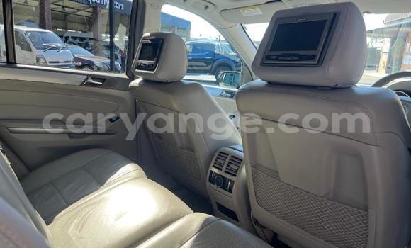 Buy Used Mercedes-Benz ML–Class White Car in Gobabis in Omaheke Buy Used Mercedes-Benz ML–Class White Car in Gobabis in Omaheke