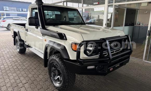 Buy Used Toyota Land Cruiser Other Car in Gobabis in Omaheke Buy Used Toyota Land Cruiser Other Car in Gobabis in Omaheke