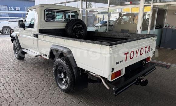 Buy Used Toyota Land Cruiser Other Car in Gobabis in Omaheke Buy Used Toyota Land Cruiser Other Car in Gobabis in Omaheke
