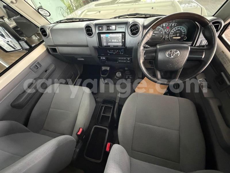 Big with watermark toyota land cruiser omaheke gobabis 25401