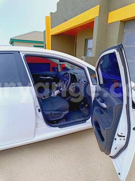 Big with watermark toyota auris namibia swakopmund 25405