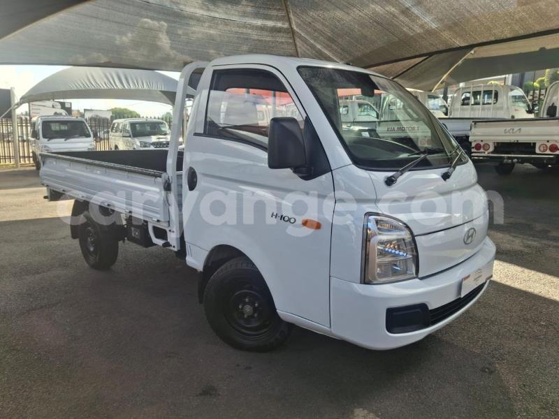Big with watermark hyundai h200 omaheke gobabis 25407