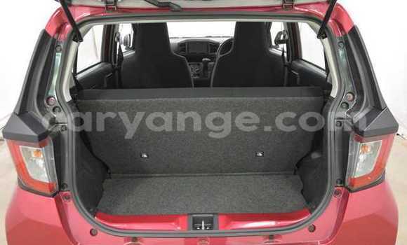 Acheter Occasion Voiture Daihatsu Mira e:S Rouge à Otjiwarongo, Namibie Acheter Occasion Voiture Daihatsu Mira e:S Rouge à Otjiwarongo, Namibie