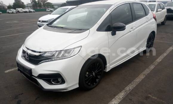 Buy Used Honda Jazz White Car in Windhoek in Namibia Buy Used Honda Jazz White Car in Windhoek in Namibia