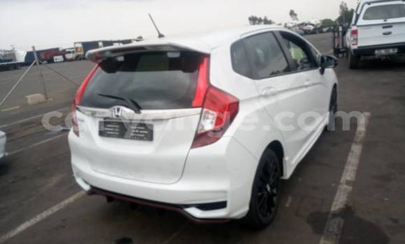 Buy Used Honda Jazz White Car in Windhoek in Namibia Buy Used Honda Jazz White Car in Windhoek in Namibia